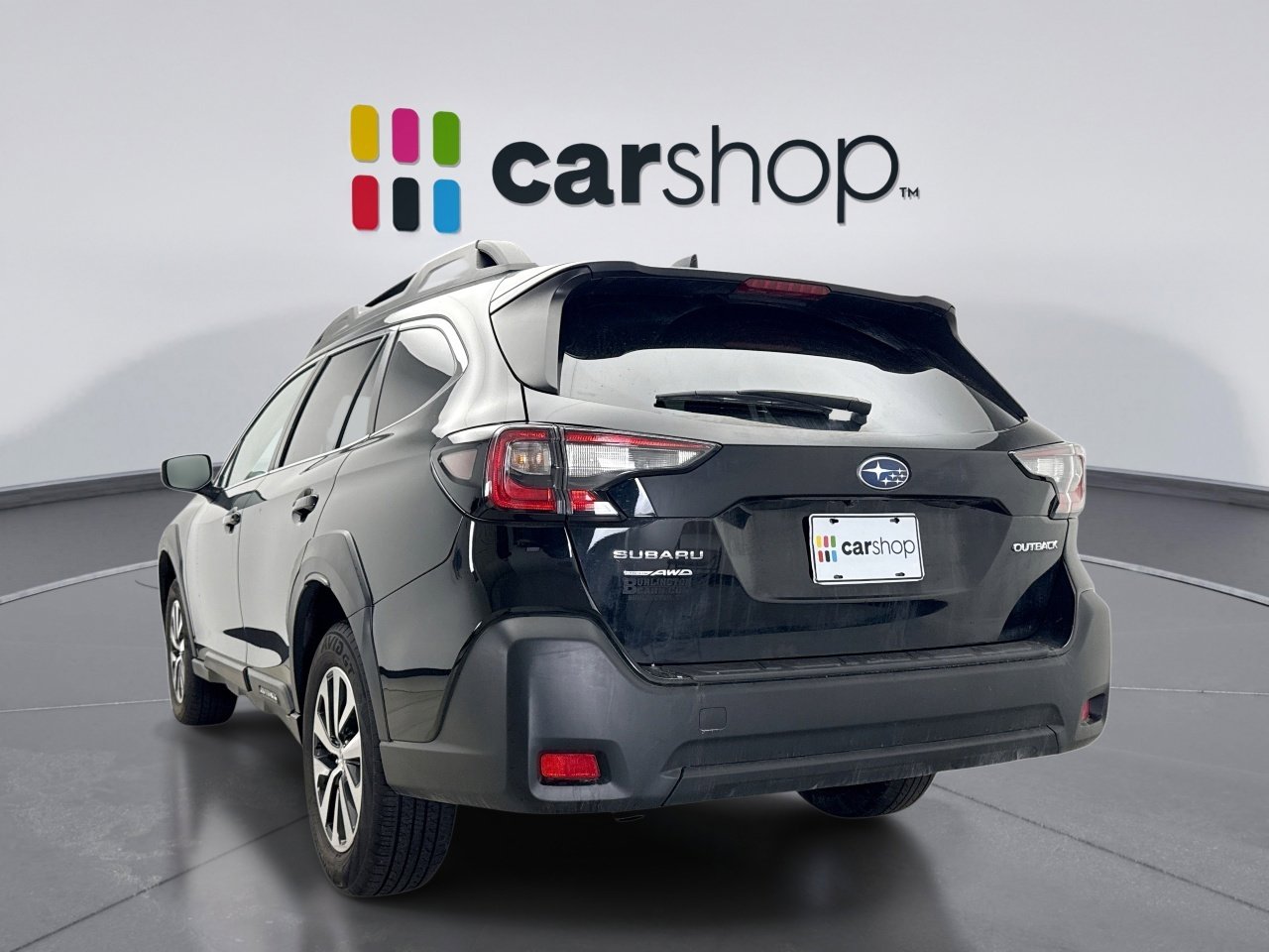 Used 2024 Subaru Outback Premium image 3