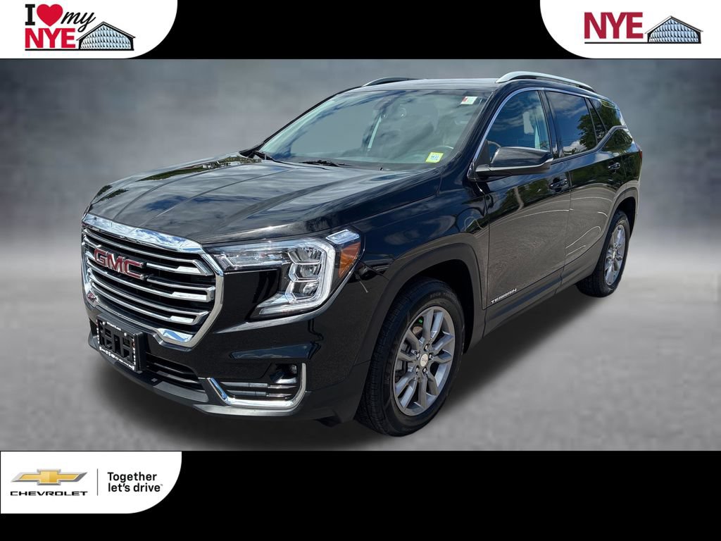 Used 2024 GMC Terrain SLT