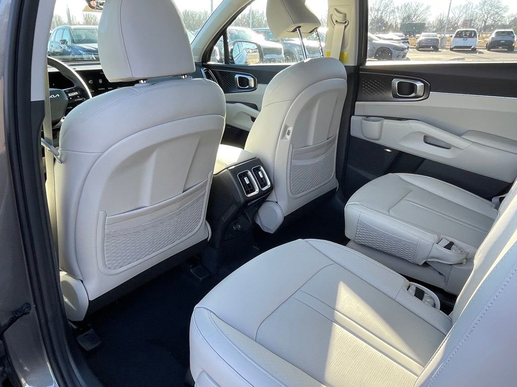 New 2026 Kia Sorento EX w/ EX Premium Package FWD image 27