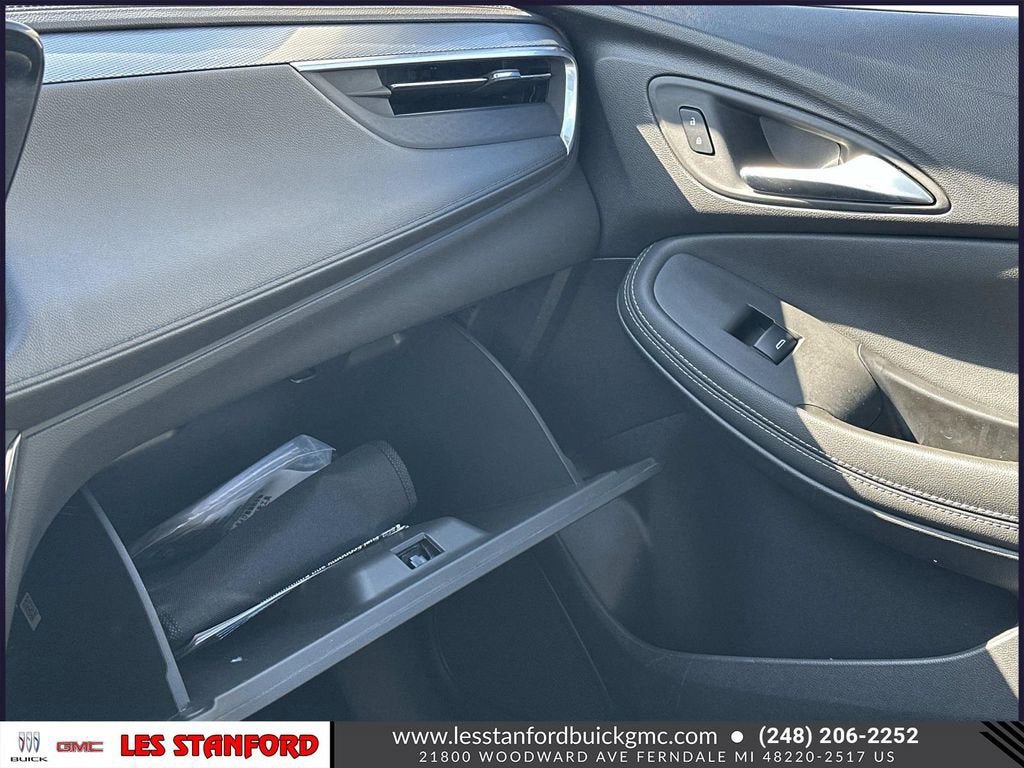 Used 2024 Buick Encore GX Preferred AWD/4WD image 33