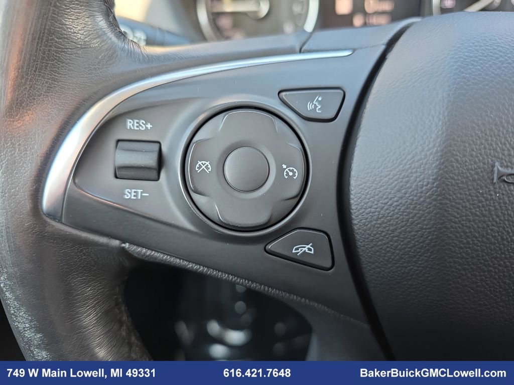 Used 2021 Buick Enclave Essence image 18