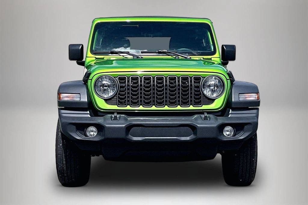 Used 2025 Jeep Wrangler Sport AWD/4WD image 3