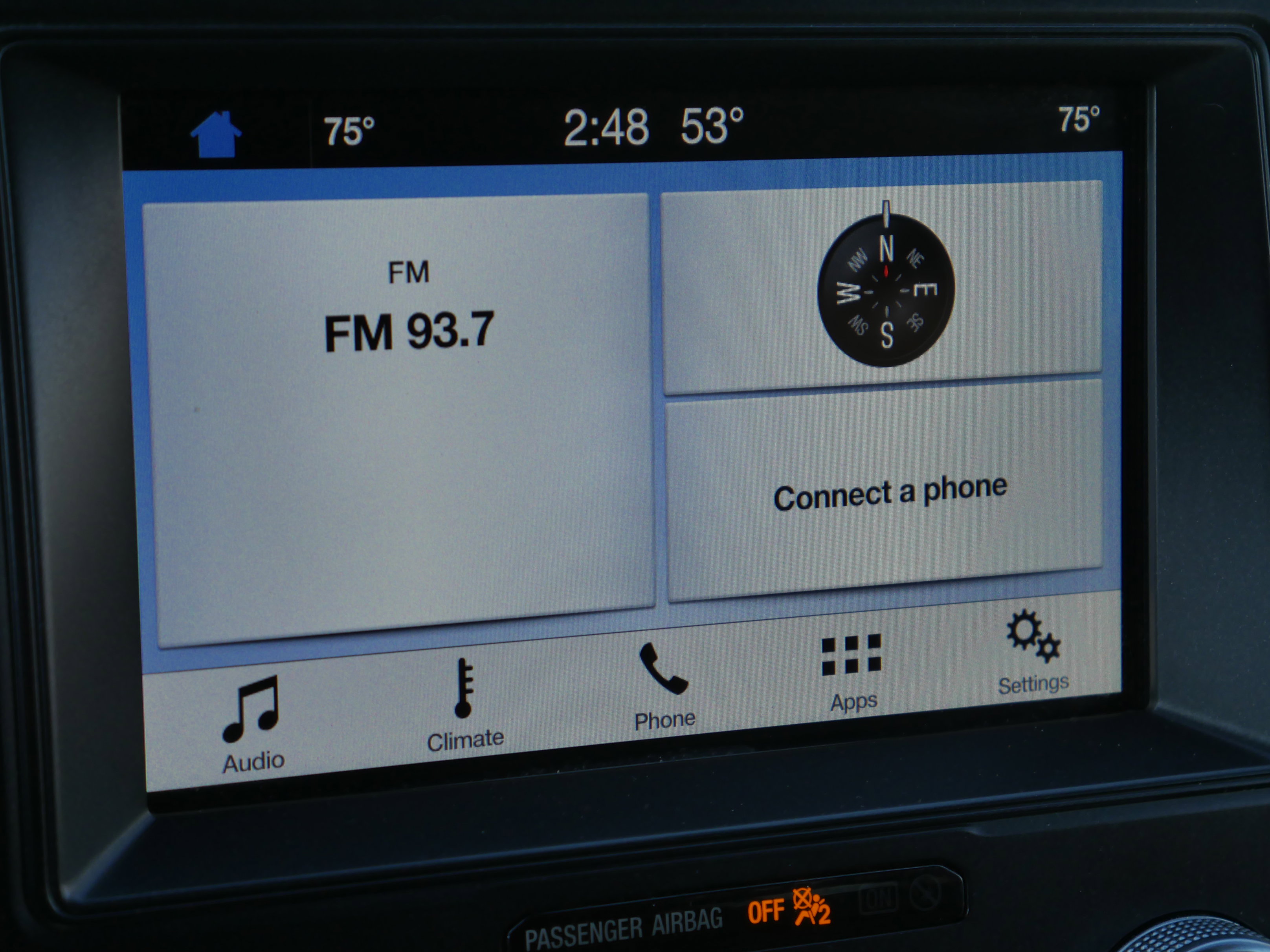 Used 2019 Ford Expedition XLT w/ Equipment Group 201A AWD/4WD image 11