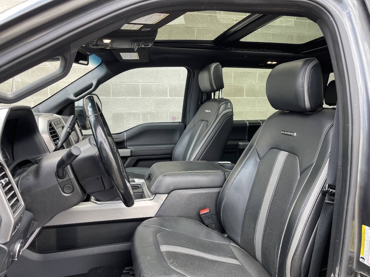 Used 2019 Ford F350 Platinum w/ Platinum Ultimate Package AWD/4WD image 10