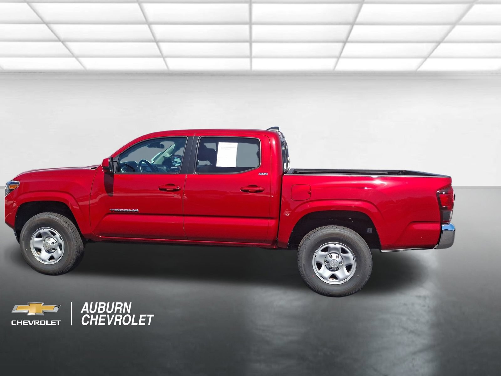 Used 2023 Toyota Tacoma SR5 RWD image 6