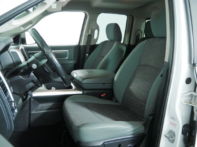 Used 2016 RAM 1500 Big Horn AWD/4WD image 23