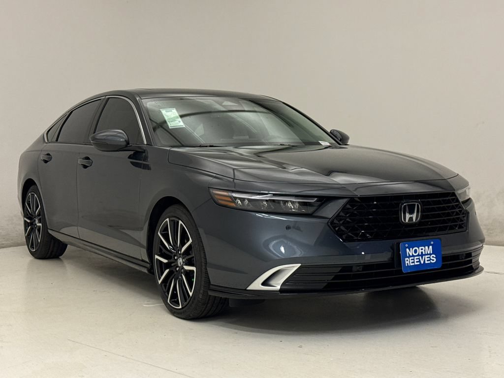 New 2026 Honda Accord Touring image 4