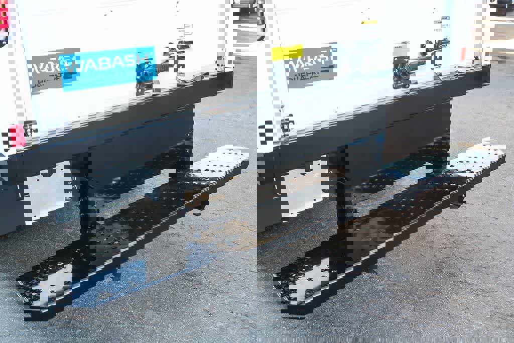 New 2026 Ford E-350 and Econoline 350 Super Duty w/ Power Equipment Group image 10