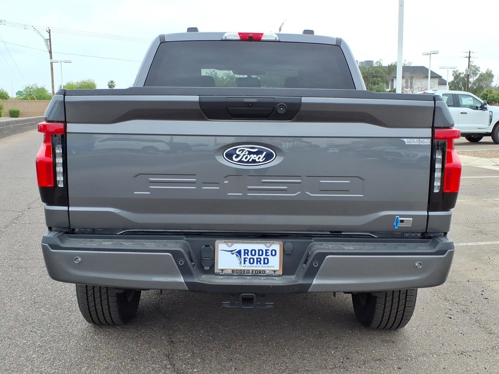 New 2025 Ford F150 Lightning Flash AWD/4WD image 4