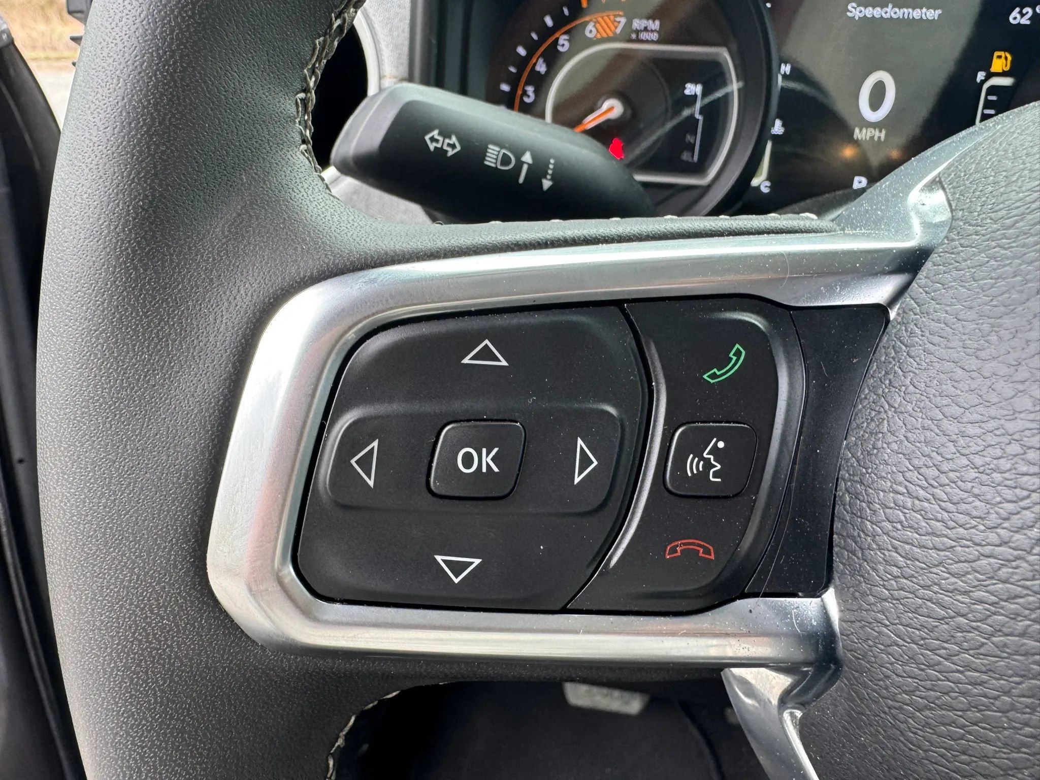 Used 2025 Jeep Wrangler Unlimited Sahara image 15