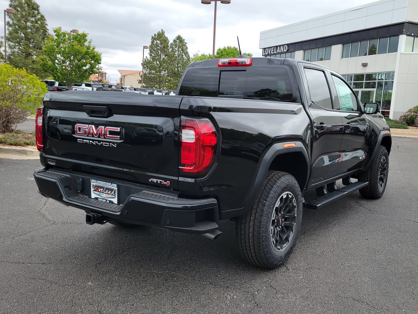 New 2026 GMC Canyon AT4 w/ Technology Plus Package AWD/4WD image 3