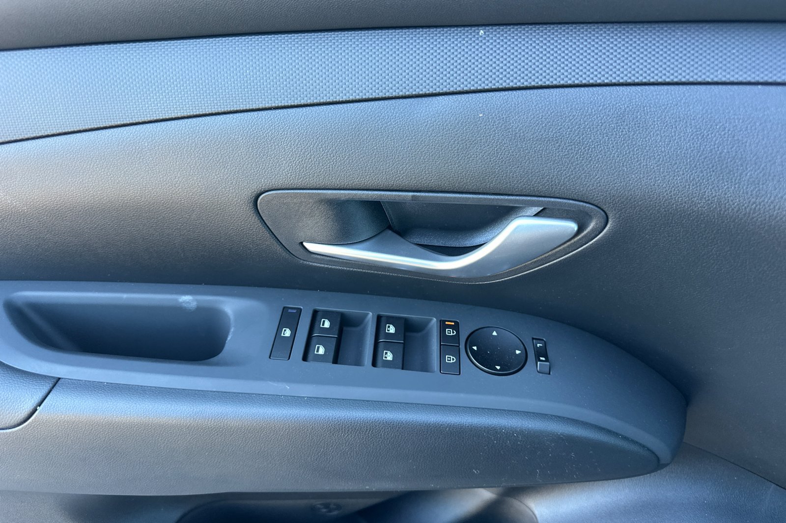 New 2026 Hyundai Santa Cruz SEL FWD image 11