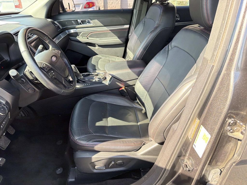 Used 2018 Ford Explorer Sport w/ Equipment Group 401A AWD/4WD image 22