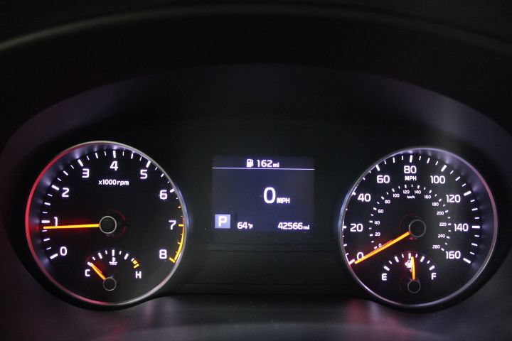 Used 2020 Kia Sportage LX image 40