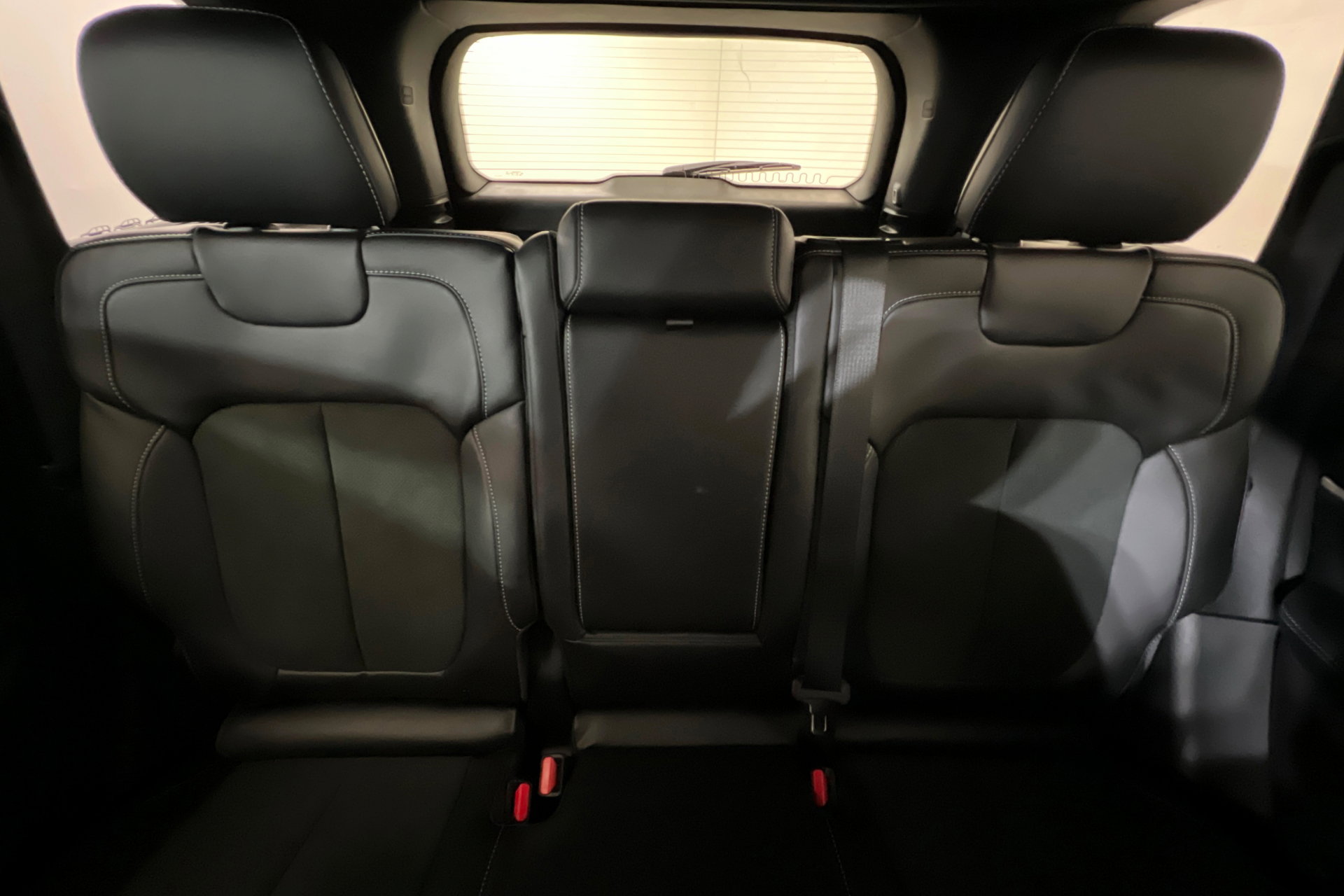 New 2026 Jeep Grand Cherokee Altitude AWD/4WD image 25
