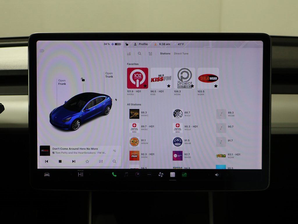 Used 2019 Tesla Model 3 Standard Range Plus image 43