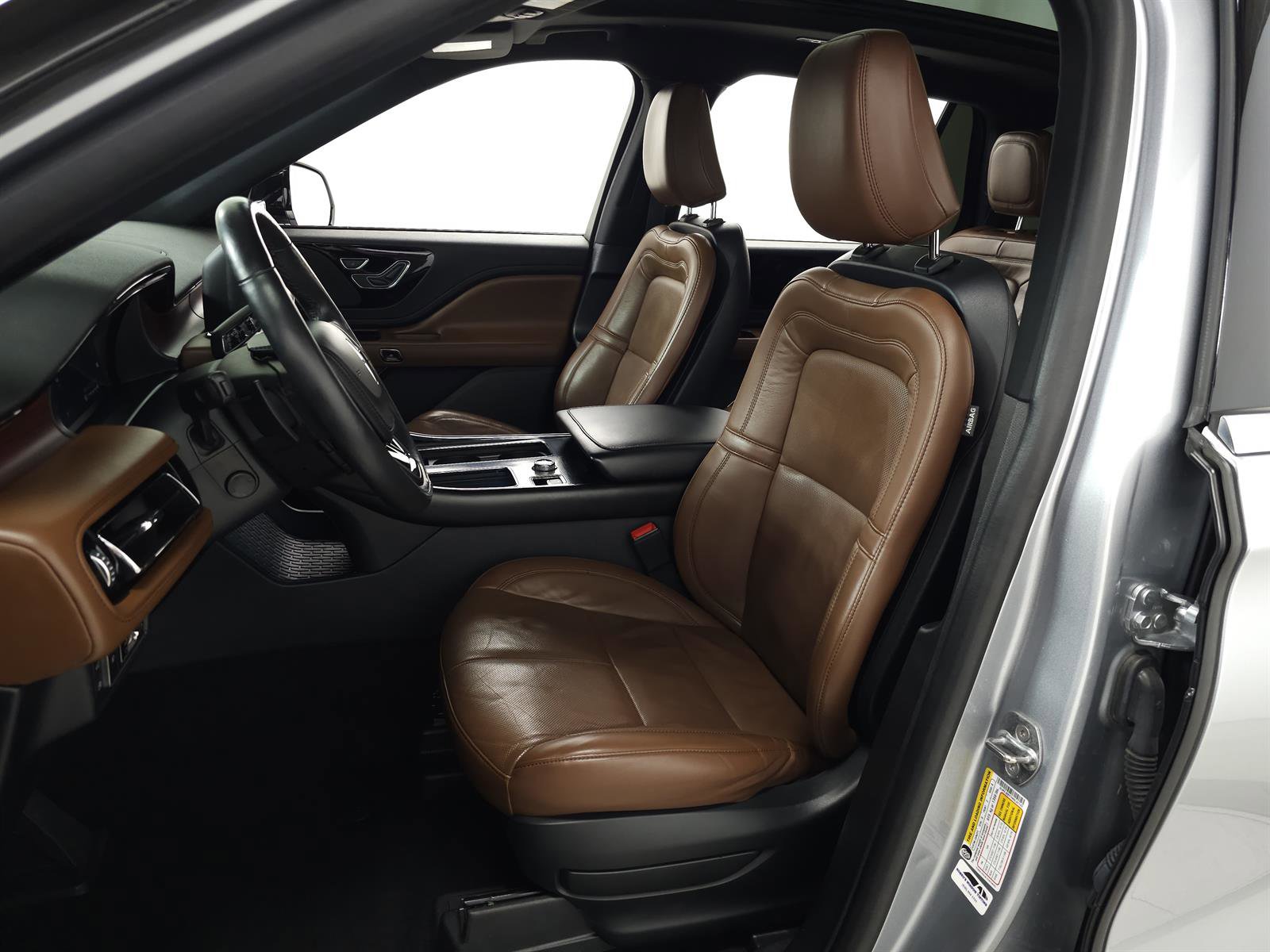 Used 2021 Lincoln Aviator Grand Touring w/ Elements Package Plus AWD/4WD image 15