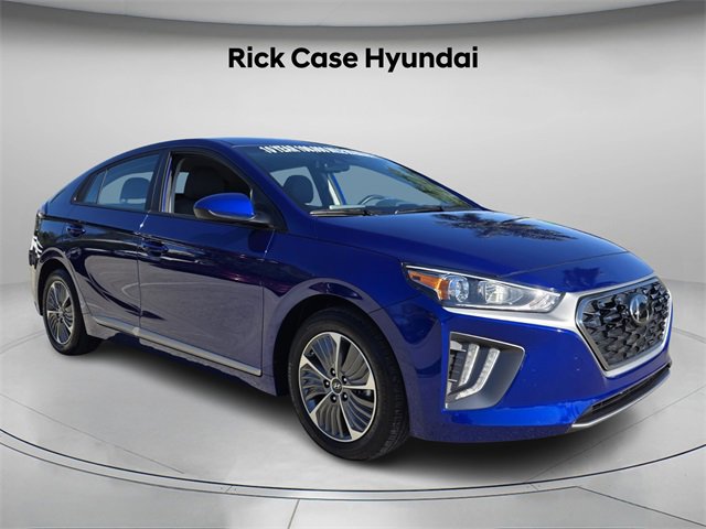 Certified 2022 Hyundai Ioniq SE image 9