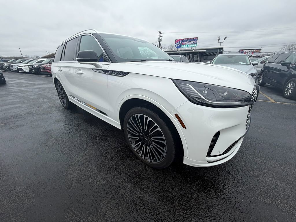 Used 2025 Lincoln Aviator Black Label
