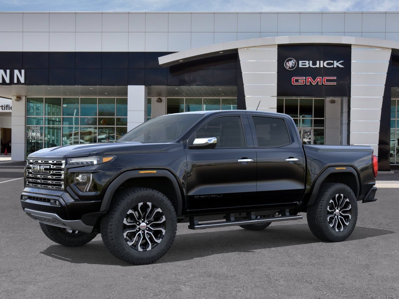 New 2026 GMC Canyon Denali w/ LPO, Black Badging Package AWD/4WD image 2
