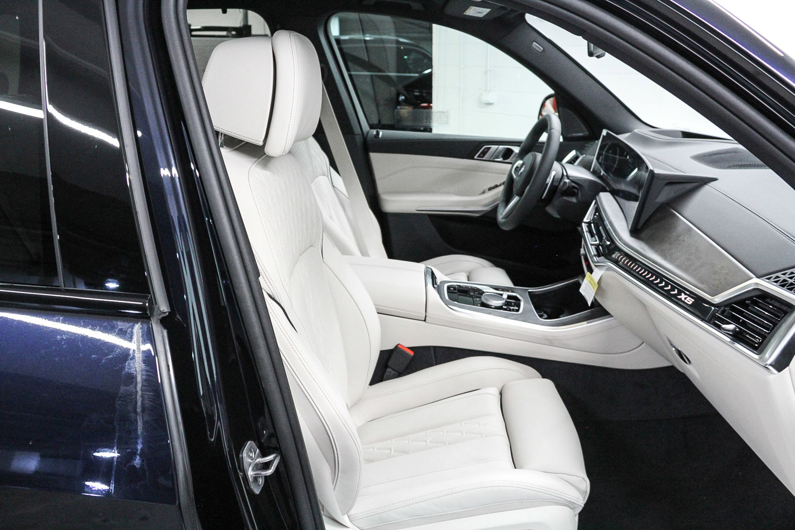 New 2026 BMW X5 sDrive40i RWD image 18