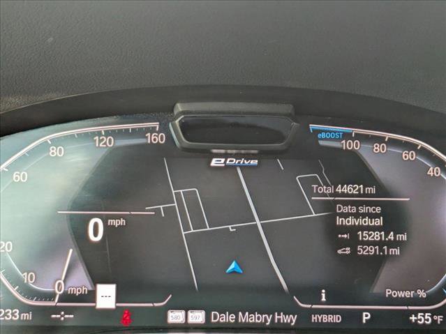 Used 2020 BMW 745e xDrive image 10