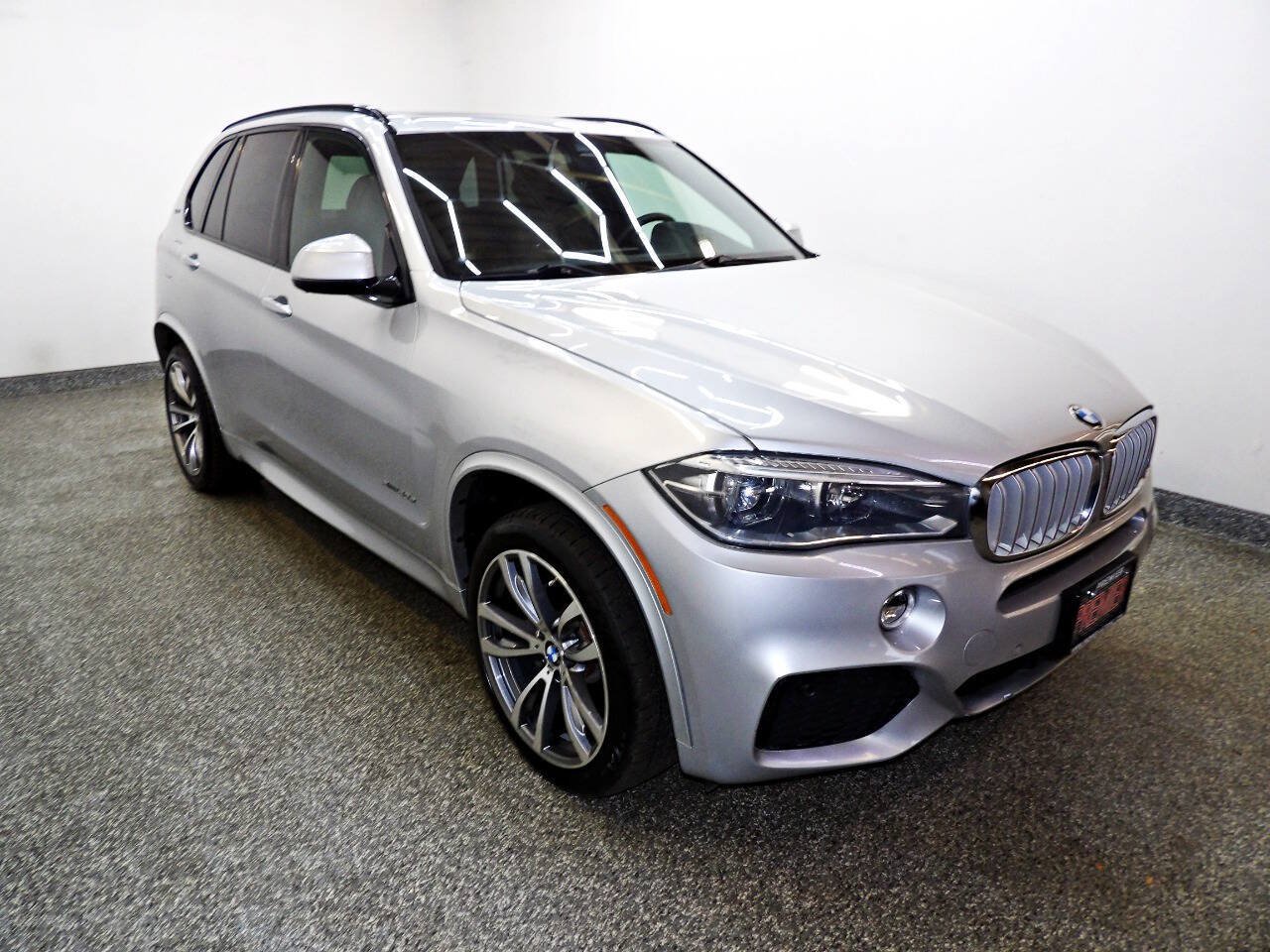 Used 2017 BMW X5 xDrive40e AWD/4WD image 3