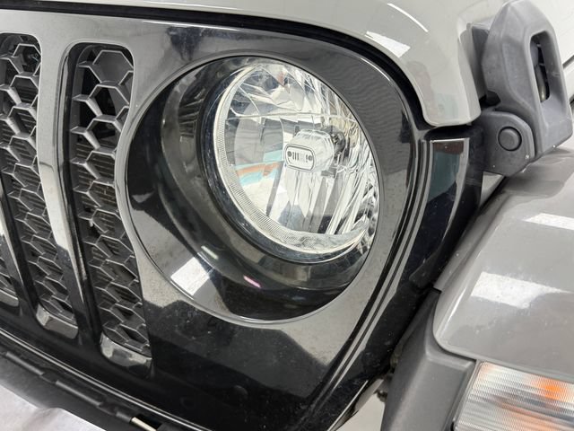 Used 2021 Jeep Gladiator Sport AWD/4WD image 6