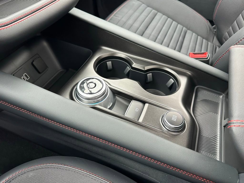 New 2026 Ford Explorer ST-Line w/ ST-Line Street Pack image 25