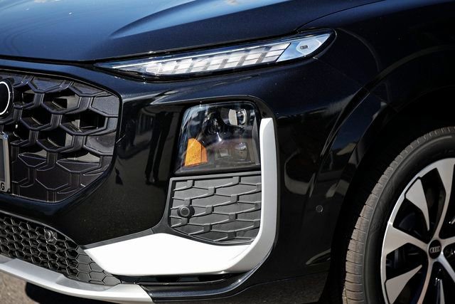 New 2026 Audi Q3 quattro 2.0T image 12