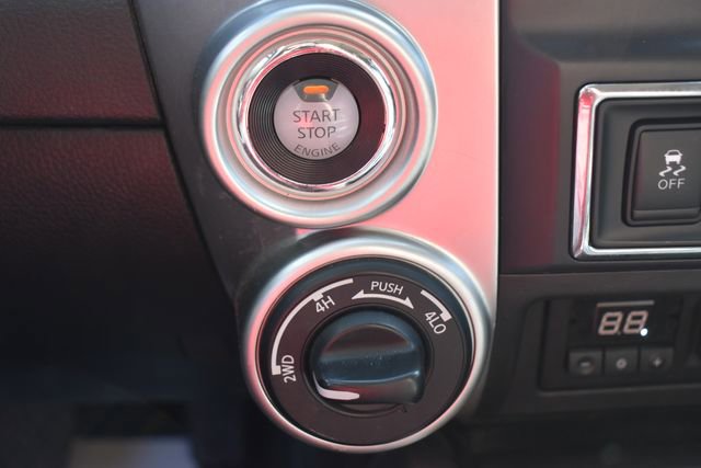 Used 2016 Nissan Titan PRO-4X w/ Pro-4x Convenience Package image 27