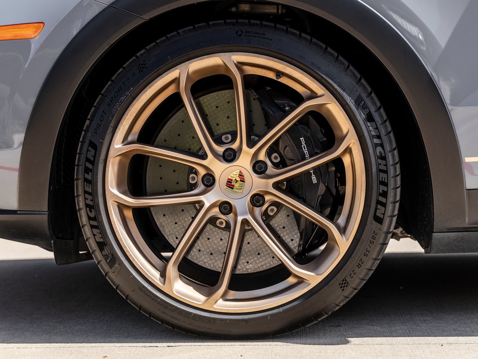 Certified 2022 Porsche Cayenne Turbo GT AWD/4WD image 15