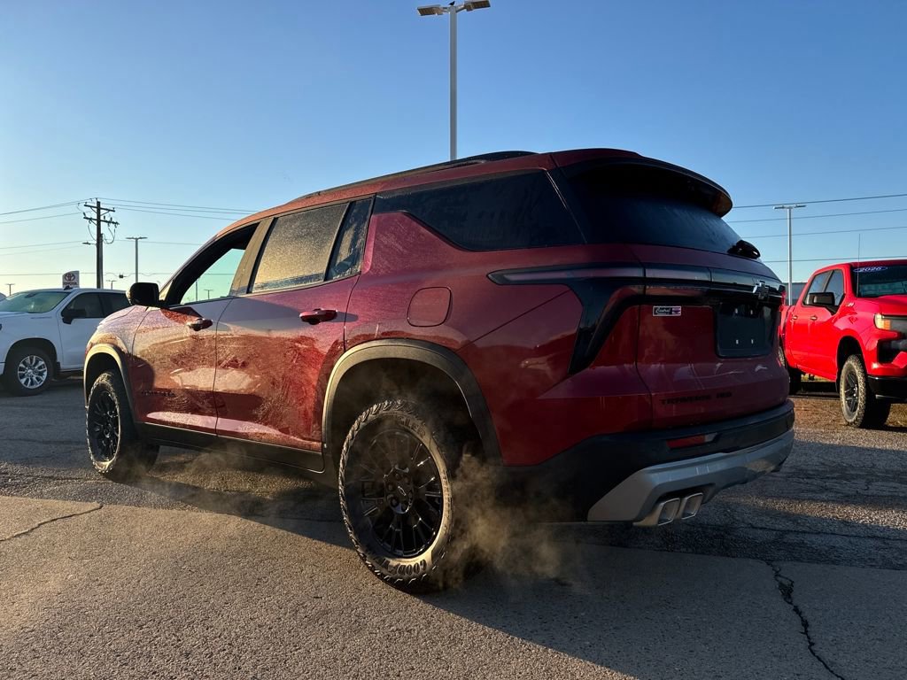New 2026 Chevrolet Traverse Z71 w/ Driver Confidence Package image 3
