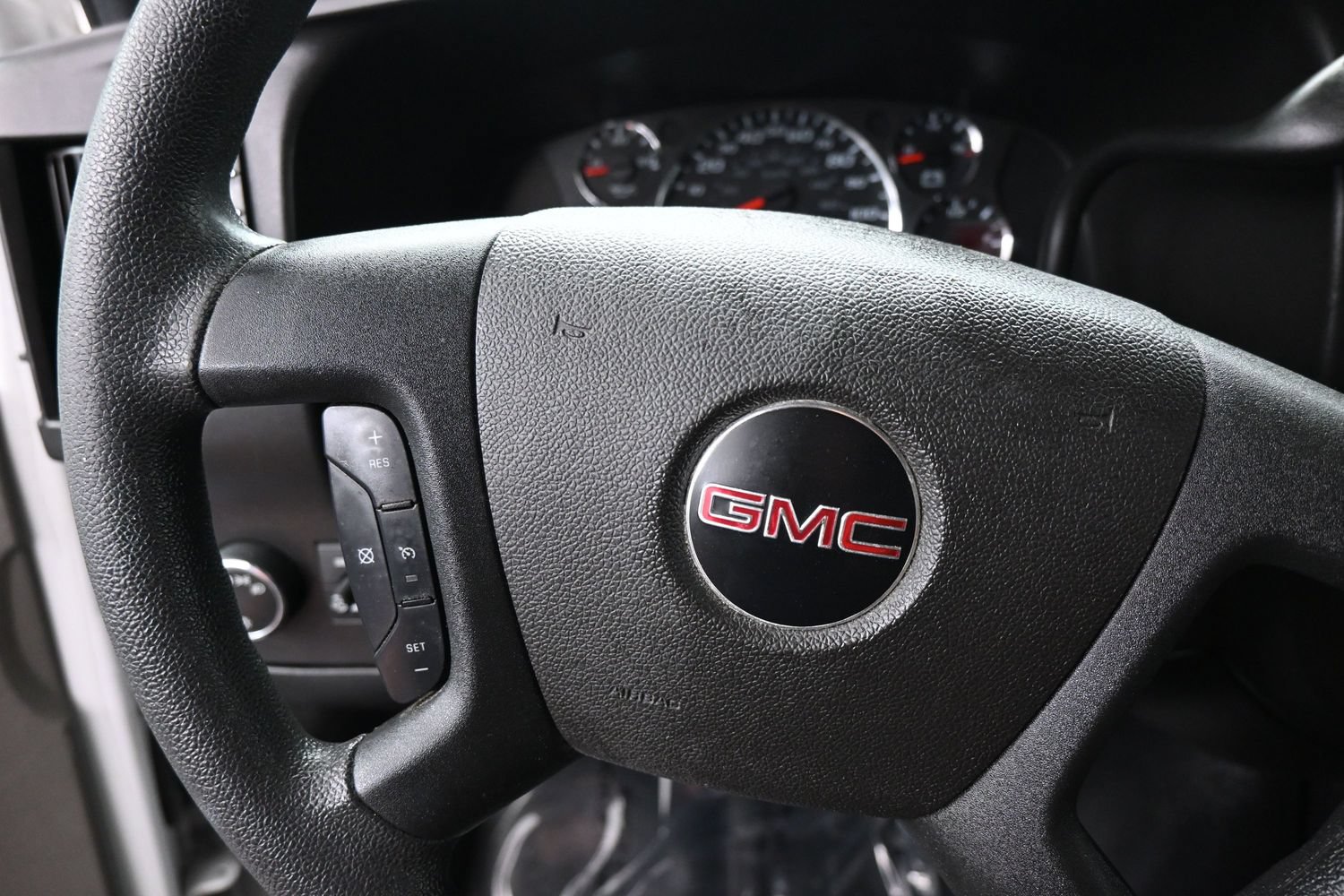 Used 2021 GMC Savana 2500 w/ Driver Convenience Package RWD image 15