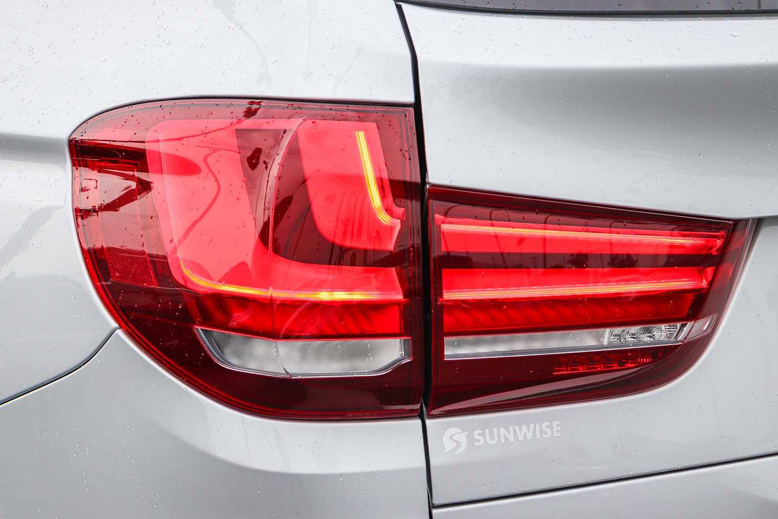 Used 2017 BMW X5 xDrive35i w/ Premium Package image 9