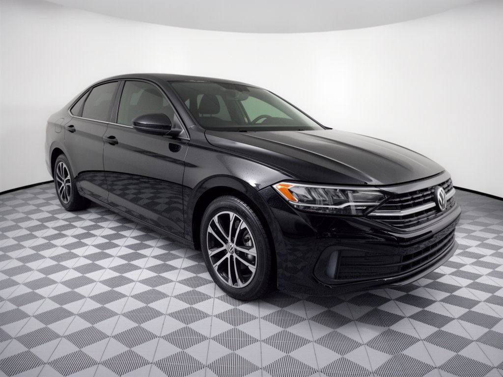Used 2024 Volkswagen Jetta Sport FWD image 7