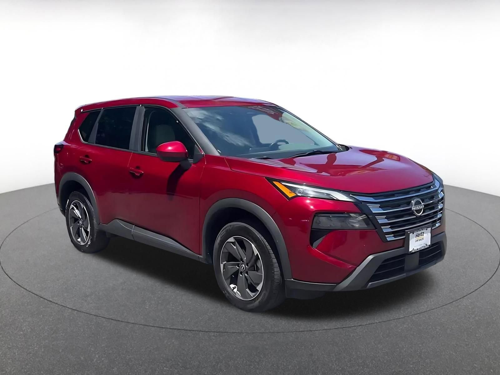 Used 2025 Nissan Rogue SV AWD/4WD image 3