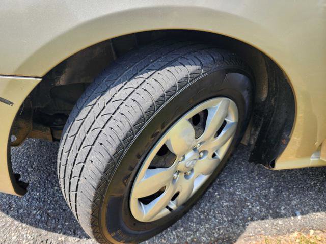 Used 2007 Hyundai Elantra GLS FWD image 9