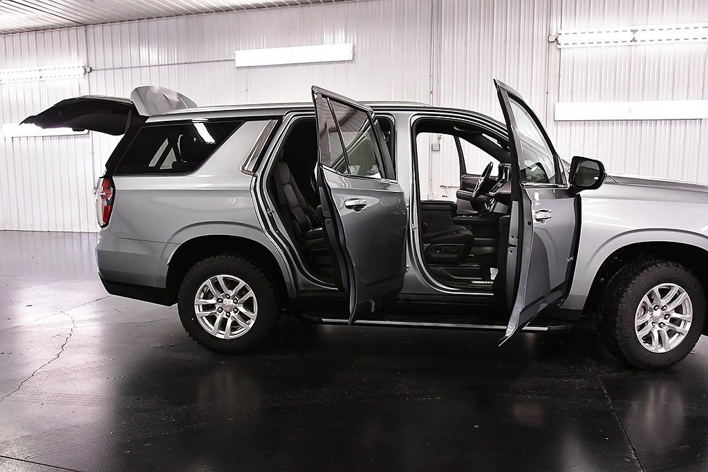 Used 2024 Chevrolet Tahoe LT image 29