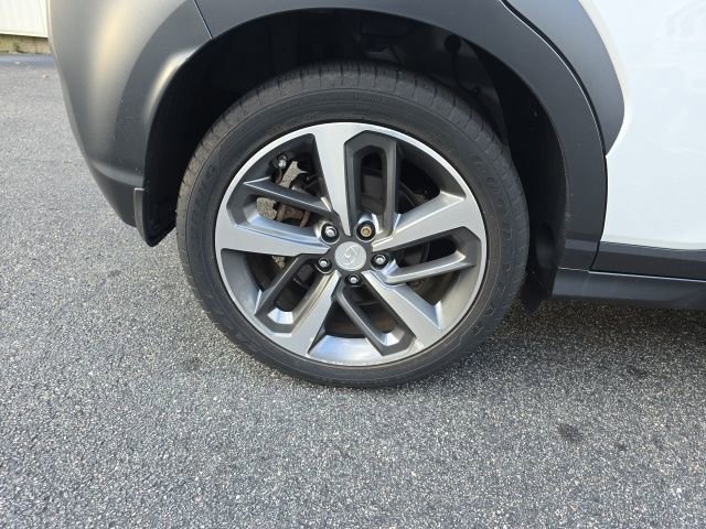 Used 2021 Hyundai Kona Ultimate image 9