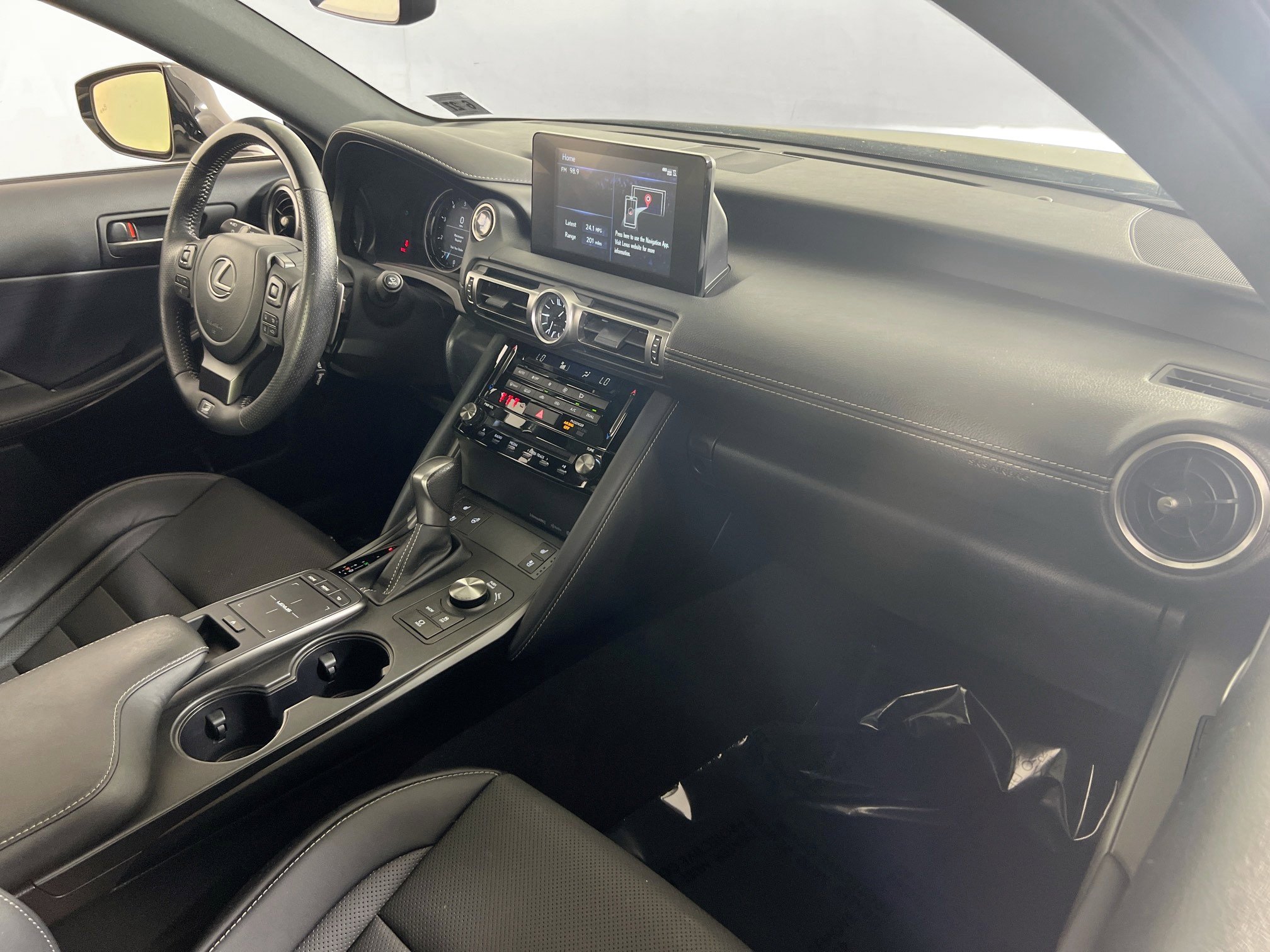 Used 2022 Lexus IS 350 F Sport w/ Accessory Package image 28