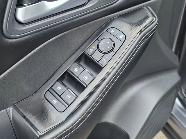 Used 2025 Nissan Rogue SV image 23