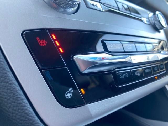 New 2024 Ford Explorer XLT w/ Equipment Group 202A AWD/4WD image 31