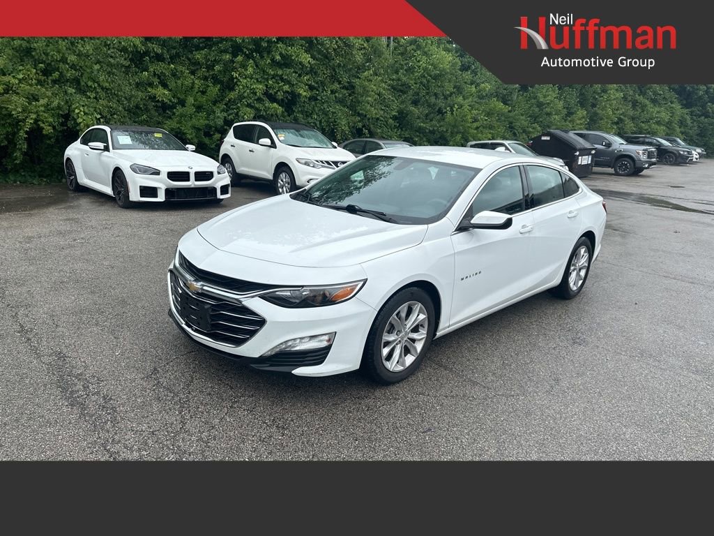 Used 2021 Chevrolet Malibu LT FWD image 1