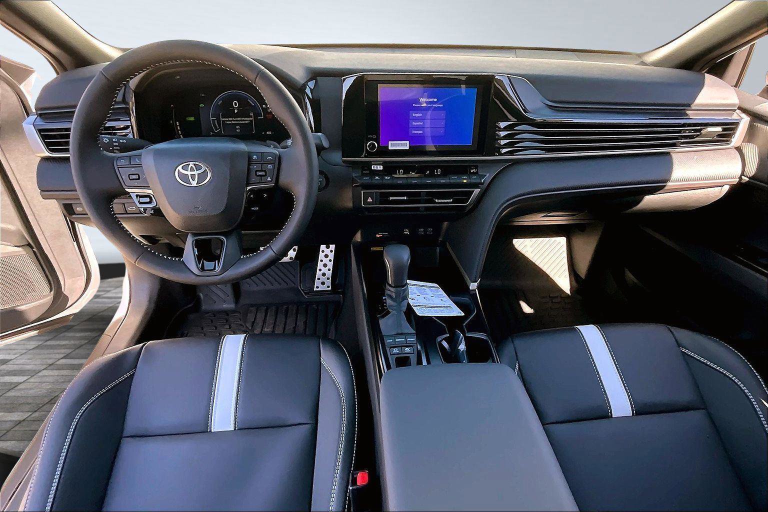 New 2026 Toyota Camry Hybrid image 5
