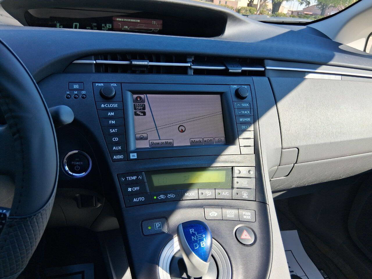 Used 2011 Toyota Prius Three w/ Navigation Pkg image 16