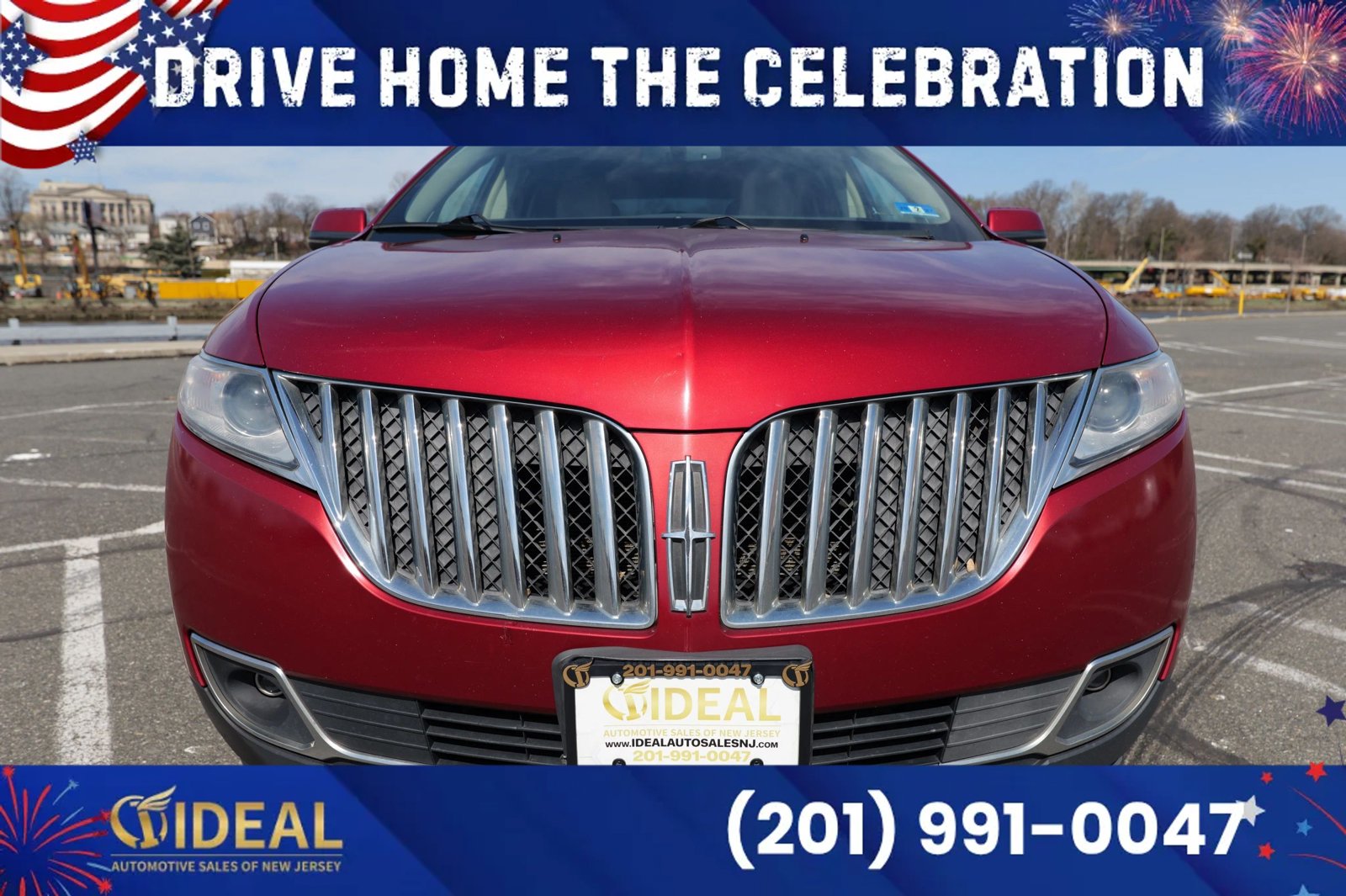 Used 2013 Lincoln MKX AWD image 2