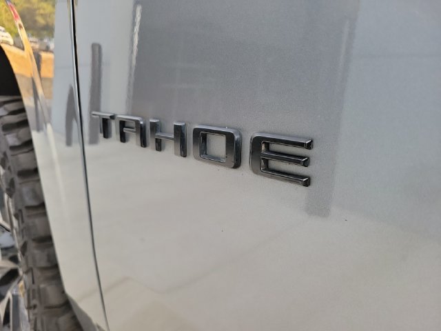 Used 2021 Chevrolet Tahoe Z71 w/ Luxury Package AWD/4WD image 32