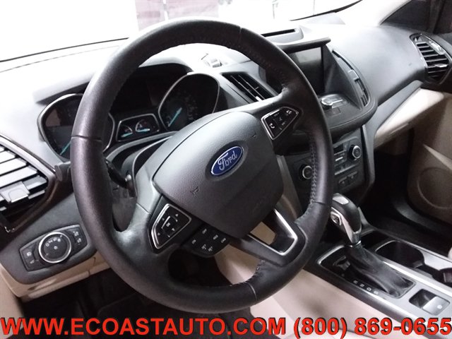 Used 2018 Ford Escape SEL AWD/4WD image 11