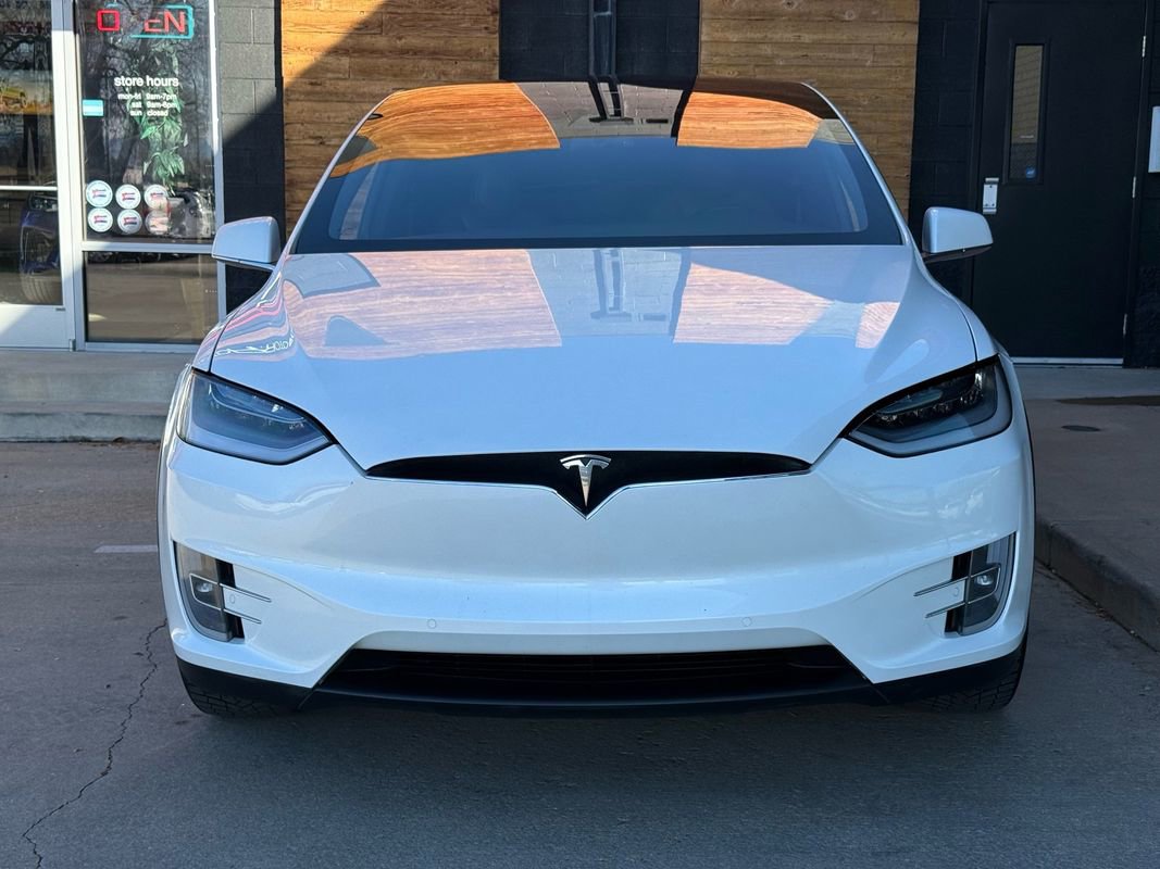 Used 2020 Tesla Model X Long Range image 8